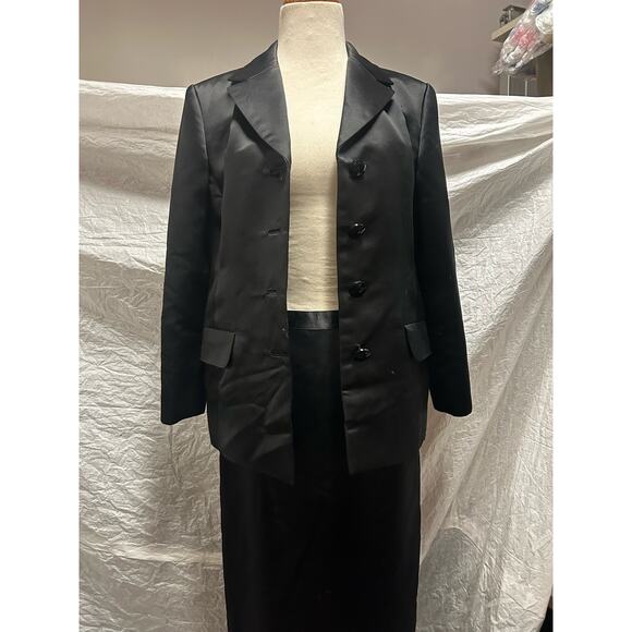 Vintage Black Silk Blazer And Long Skirt with Shiny Buttons and No Tags - Picture 5 of 7